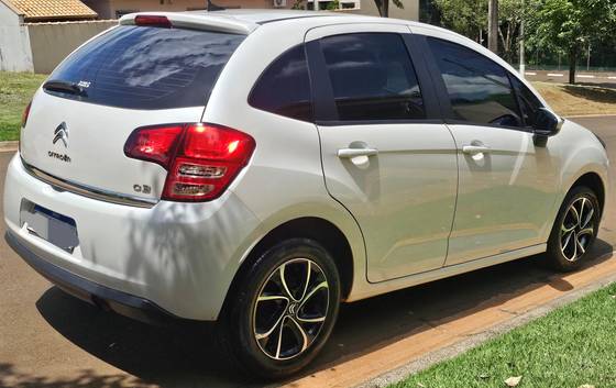 CITROËN C3 1.5 TENDANCE 8V FLEX 4P MANUAL